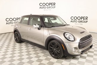 Used 2019 MINI Cooper S w/ Premium Package image 1