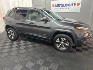 Used 2015 Jeep Cherokee Trailhawk w/ Cold Weather Group image 1