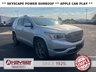 Used 2019 GMC Acadia Denali image 1