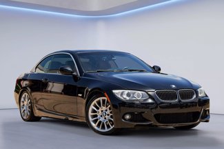 Used 2011 BMW 328i Convertible image 1