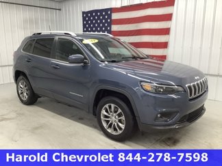 Used 2019 Jeep Cherokee Latitude Plus w/ Cold Weather Group image 1