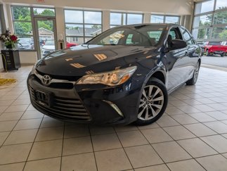 Used 2017 Toyota Camry XLE image 1