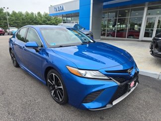 Used 2018 Toyota Camry XSE image 1