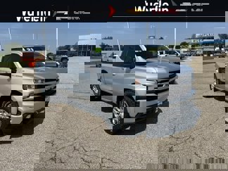 Used 2021 Chevrolet Silverado 1500 RST image 1
