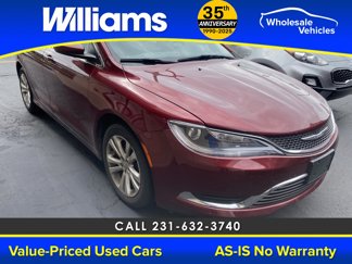 Used 2015 Chrysler 200 Limited image 1