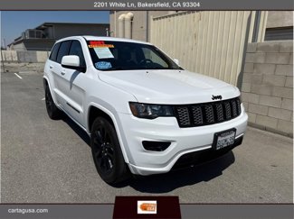 Used 2021 Jeep Grand Cherokee Laredo X image 1