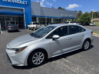 Used 2024 Toyota Corolla LE image 1