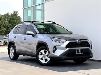 Used 2019 Toyota RAV4 XLE image 1