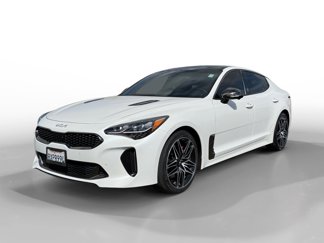 Used 2022 Kia Stinger GT2 image 1