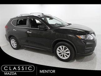 Used 2020 Nissan Rogue SV image 1