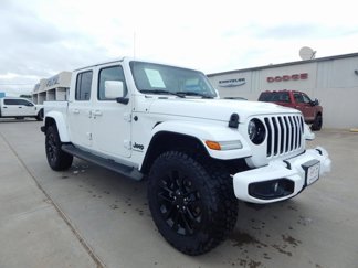 Used 2023 Jeep Gladiator Overland image 1