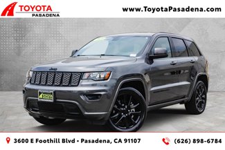 Used 2021 Jeep Grand Cherokee Laredo X image 1