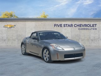 Used 2004 Nissan 350Z Touring image 1