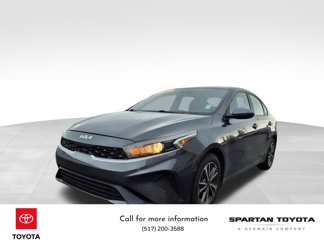 Used 2022 Kia Forte LXS image 1