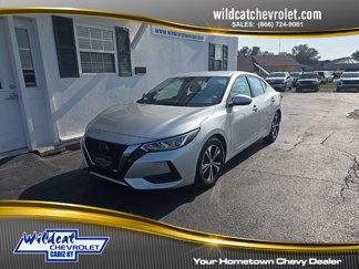 Used 2022 Nissan Sentra SV image 1