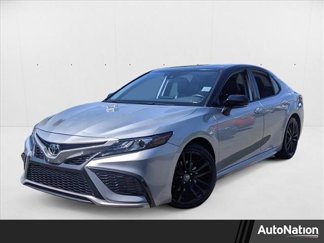 Used 2022 Toyota Camry XSE image 1