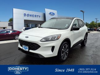 Used 2021 Ford Escape SE w/ SE Sport Appearance Package image 1