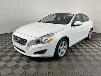 Used 2013 Volvo S60 T5 image 1