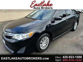 Used 2012 Toyota Camry LE image 1