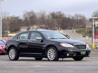 Used 2013 Chrysler 200 Limited w/ Sun/Sound Group image 1