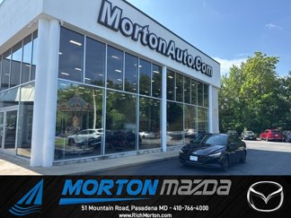 Used 2023 Hyundai Elantra SEL image 1