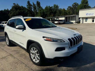 Used 2015 Jeep Cherokee Latitude w/ Comfort/Convenience Group image 1