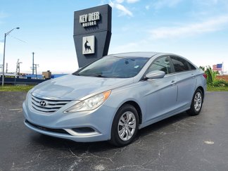 Used 2011 Hyundai Sonata GLS image 1