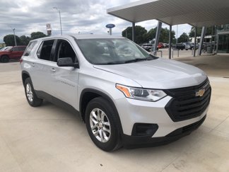 Used 2020 Chevrolet Traverse LS image 1