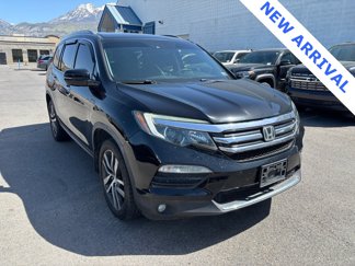 Used 2017 Honda Pilot Elite image 1