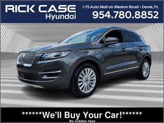 Used 2019 Lincoln MKC Premiere image 1