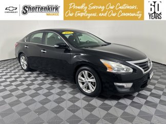 Used 2013 Nissan Altima 2.5 SV image 1