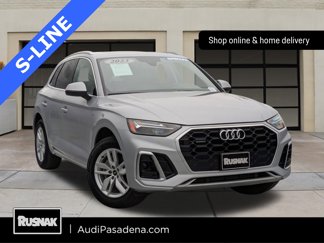 Used 2023 Audi Q5 2.0T Premium w/ Convenience Package image 1