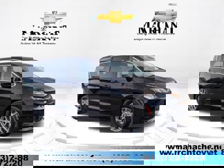Used 2023 Chrysler Voyager LX image 1