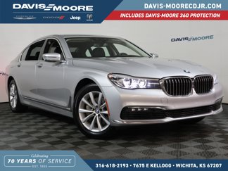 Used 2018 BMW 740i image 1