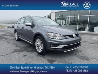 Used 2019 Volkswagen Golf Alltrack S image 1