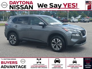 Used 2023 Nissan Rogue SV image 1