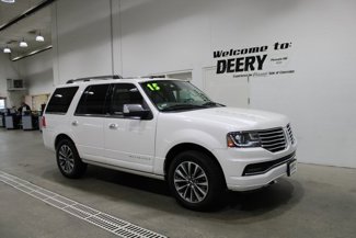 Used 2015 Lincoln Navigator 4WD image 1