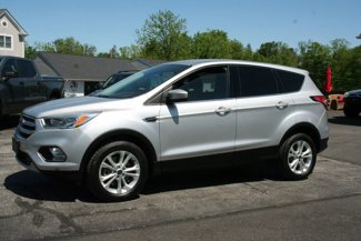 Used 2017 Ford Escape SE image 1