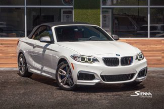 Used 2016 BMW M235i Convertible image 1