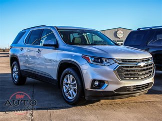 Used 2020 Chevrolet Traverse LT w/ LPO, Floor Liner Package image 1