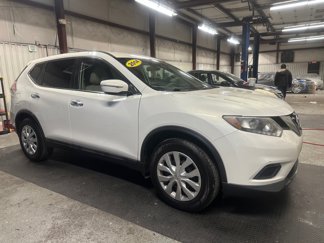 Used 2014 Nissan Rogue S image 1