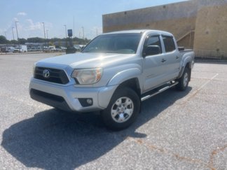 Used 2013 Toyota Tacoma PreRunner image 1