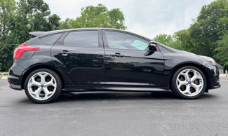 Used 2014 Ford Focus ST w/ Equipment Group 202A image 1