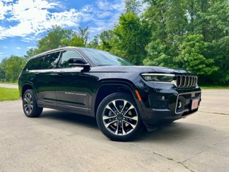 Used 2022 Jeep Grand Cherokee L Overland image 1