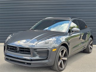 Certified 2023 Porsche Macan image 1