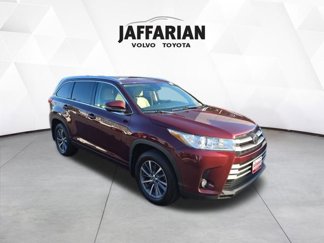 Used 2018 Toyota Highlander XLE image 1