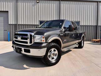 Used 2007 Ford F250 Lariat image 1
