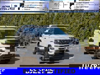 Certified 2017 Ford Explorer XLT w/ Equipment Group 202A image 1
