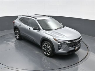 New 2025 Chevrolet Trax RS w/ Sunroof Package image 1