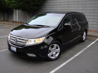 Used 2011 Honda Odyssey Touring image 1